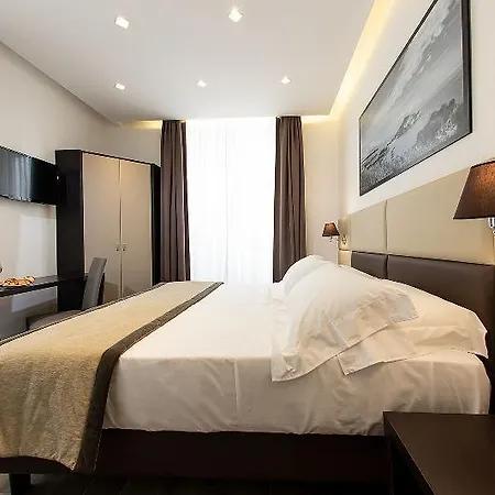Palazzo Argenta, Sure Collection By W. Naples